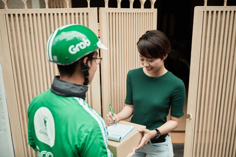 Grab và Shopee hợp tác triển khai dịch vụ “Giao hàng 1h”