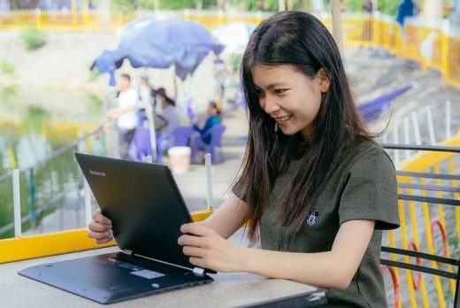 3 Laptop Có Màn Hình Full Hd Giá Từ 9,6 Triệu đồng (10/2016) 5e51fddaea2ce.jpeg