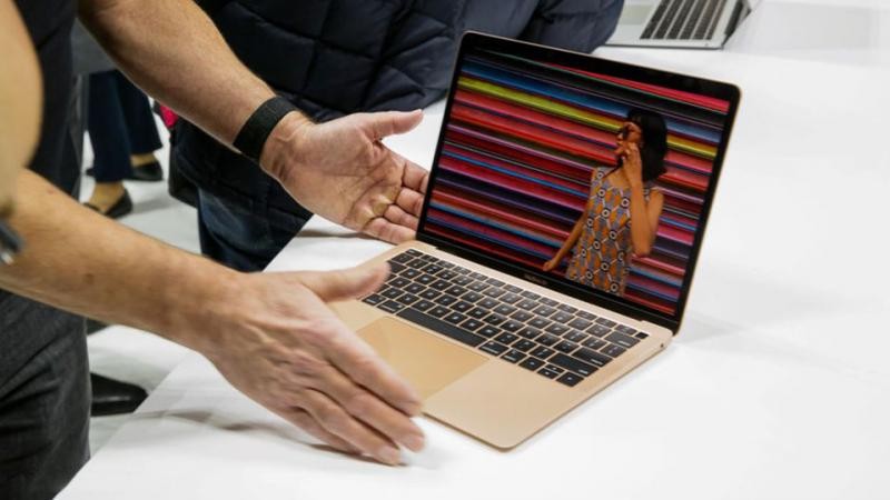 Lý do nào để bạn cảm thấy cần nâng cấp từ Chromebook lên MacBook Air 2018?