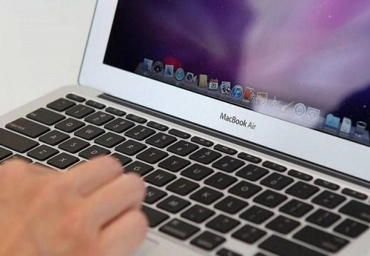 Apple “đùng đùng” Tuyên Bố Không Trình Làng Macbook Air 5e38e61a4f8a6.jpeg