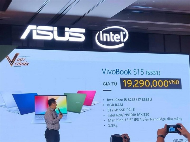 ASUS ra mắt VivoBook S14 và S15 với camera 3D hồng ngoại, tích hợp Intel Optane H10