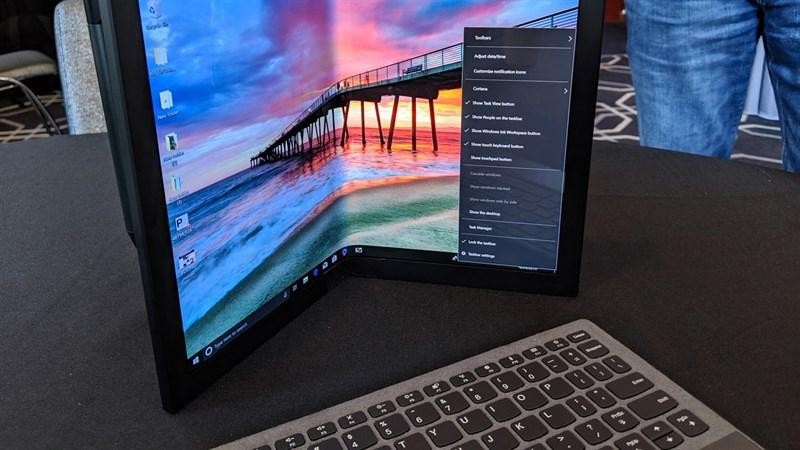 Lenovo ra mắt một nguyên mẫu laptop với màn hình có thể uốn dẻo
