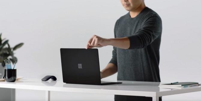 So sánh chi tiết giữa Surface Laptop 2 với Surface Laptop