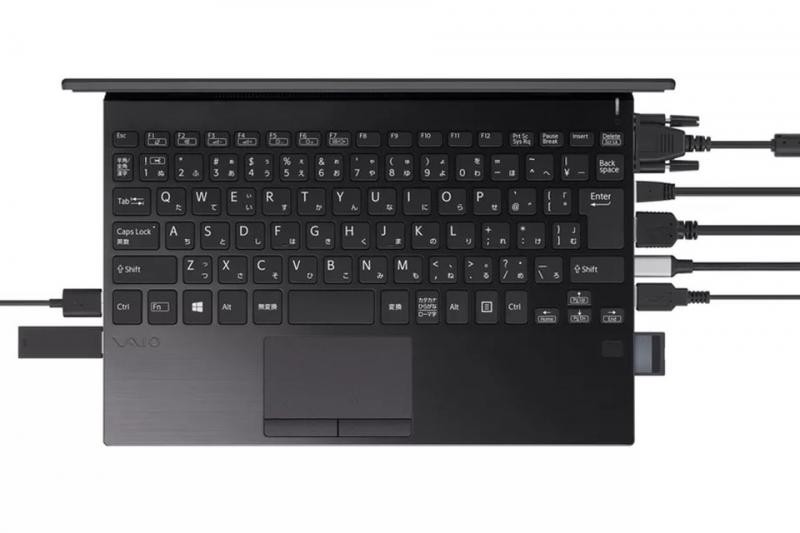 VAIO SX12: Laptop nhỏ gọn nhưng được trang bị rất nhiều tùy chọn cổng kết nố